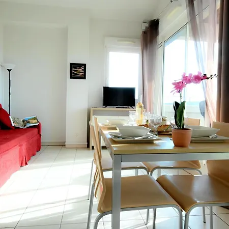 Apartment Chateau De Jouarres-2 By Interhome Azille