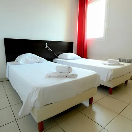 Apartment Chateau De Jouarres-2 By Interhome *